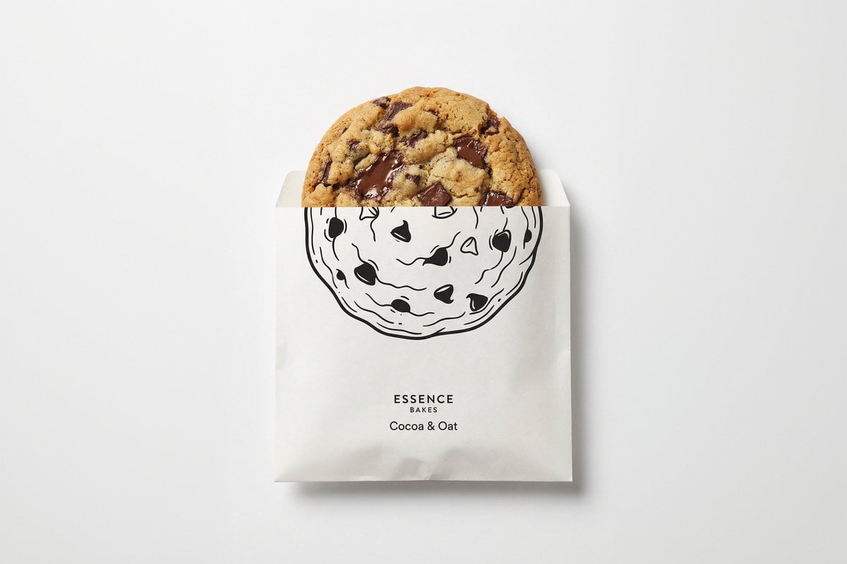 minimal studio shot on pure white background, real [Food ... thumbnail 3