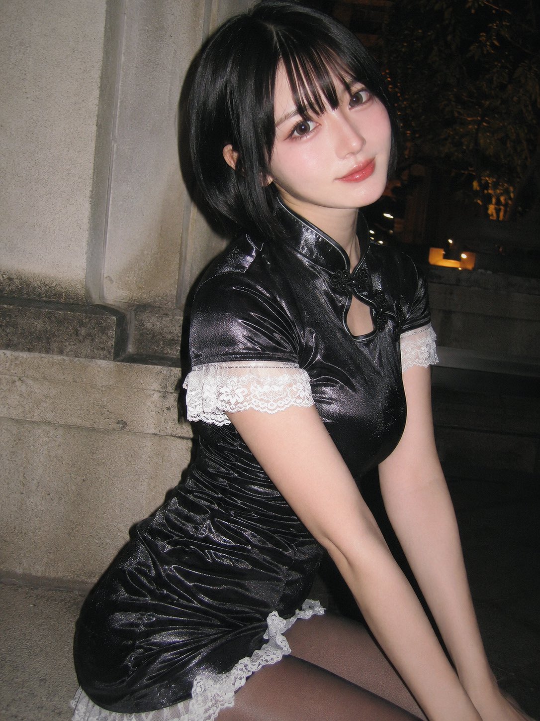 Elegant Japanese Woman in Black Qipao Dress thumbnail 4